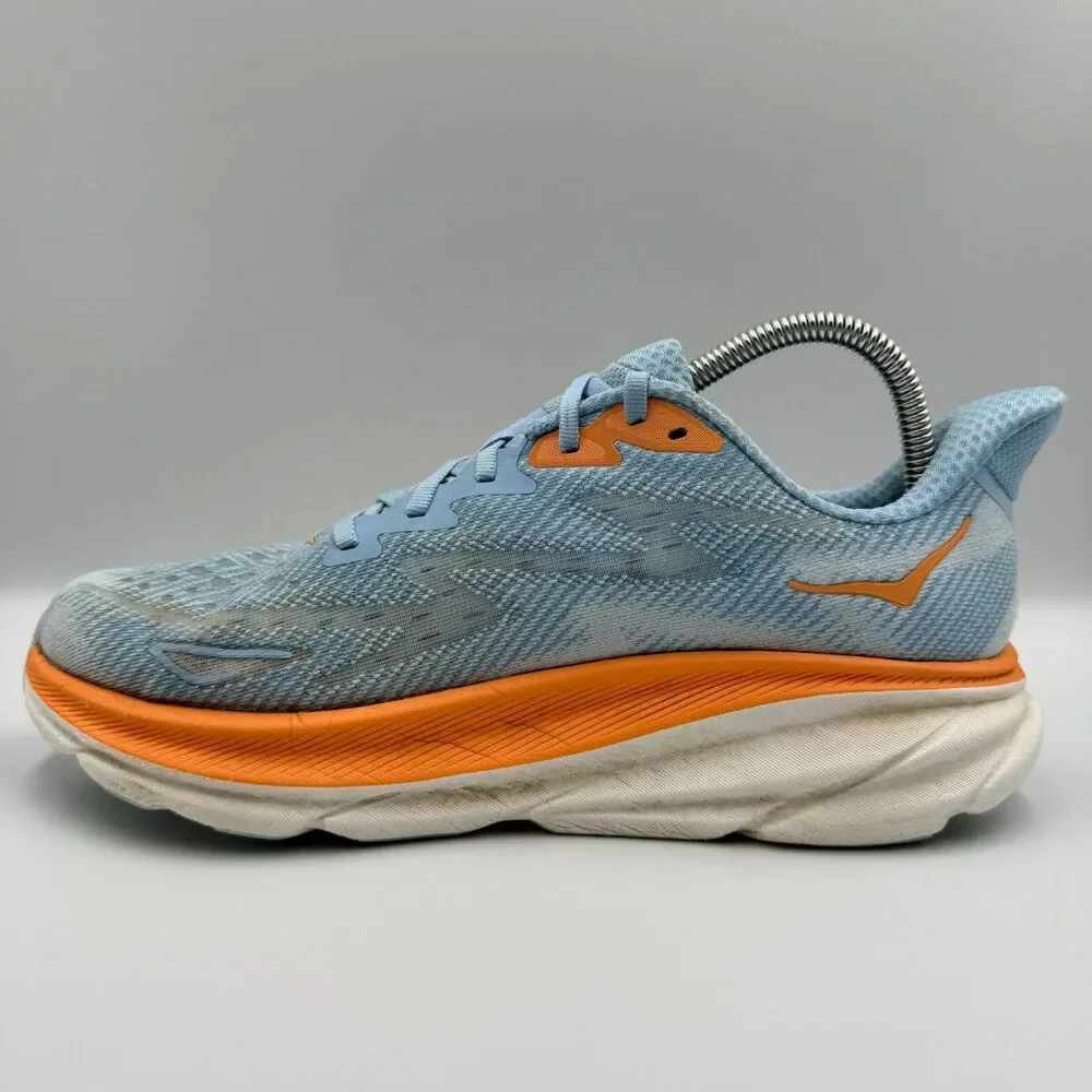 Hoka One One hoka one